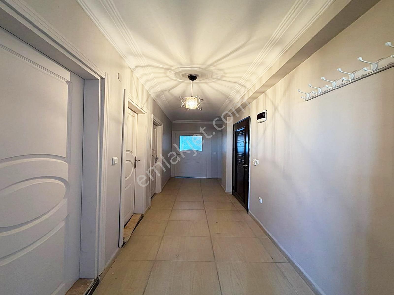 Boss Yapı'dan İskanlı Eminevime Uygun 2+1 Masrafsız Arakat Daire - Görsel 9