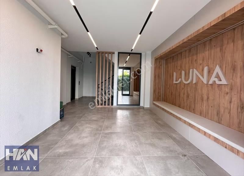 Han Emlak'tan Merkez Mah'de 8 Katlı 16 Dairelik Lüx 3+1 Dairele - Görsel 4
