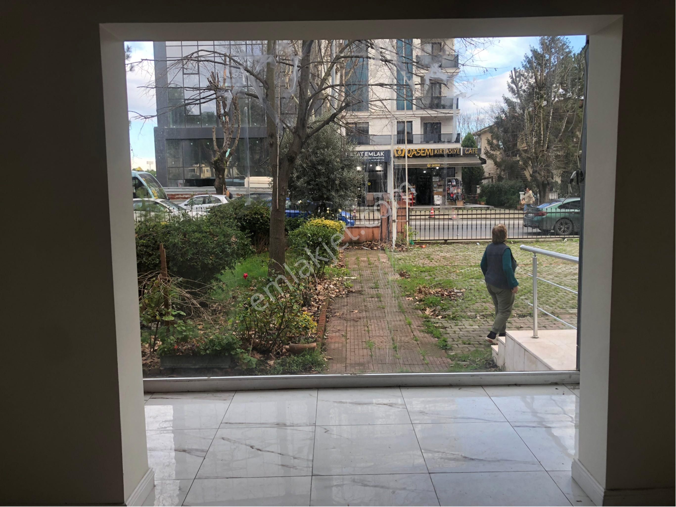 Tuzla İstasyon Caddesi’nde Prestijli, 7 Odalı, 150 M² Kurumsala Kiralık - Görsel 4