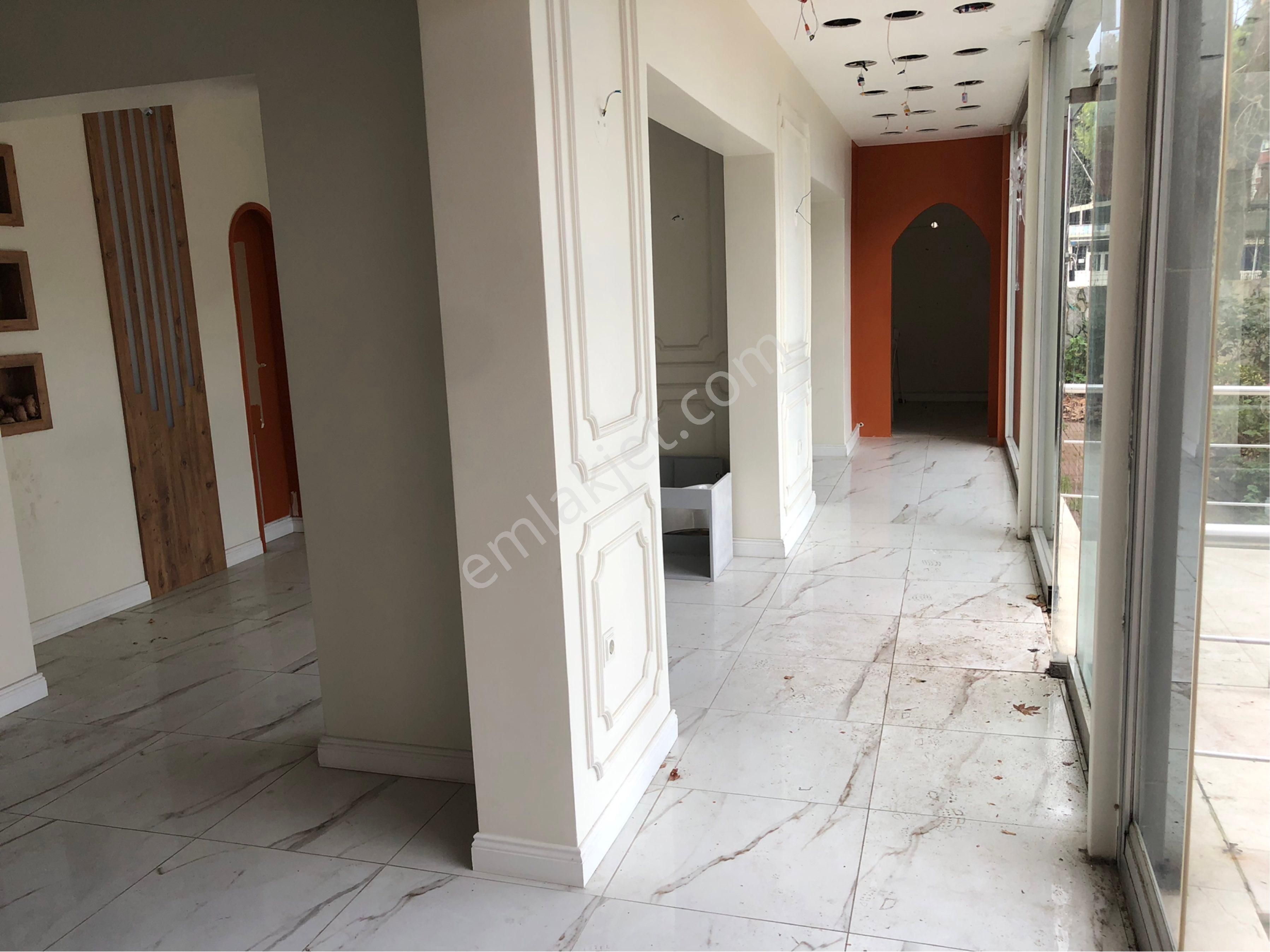 Tuzla İstasyon Caddesi’nde Prestijli, 7 Odalı, 150 M² Kurumsala Kiralık - Görsel 14