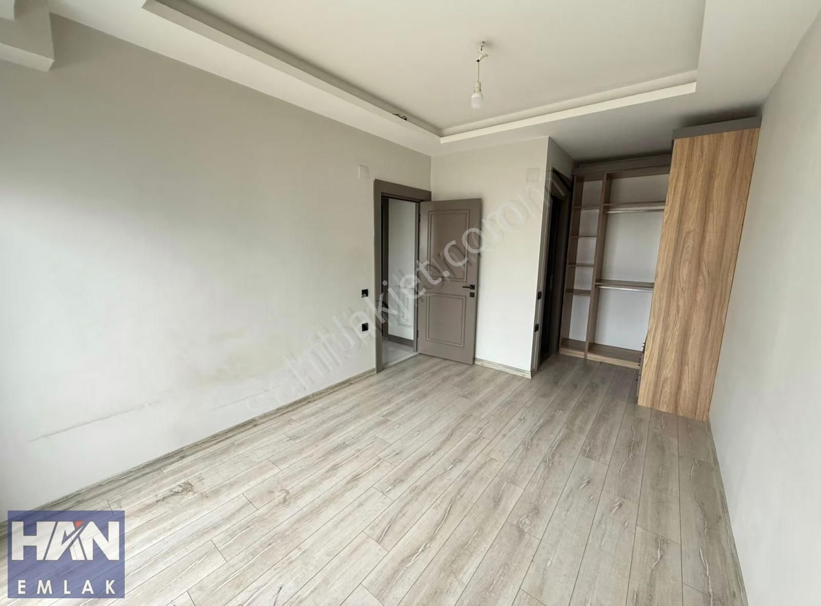 Han Emlak'tan Akdeniz Mahallesin'de 2+1 Lüks Satılık Daire - Görsel 13