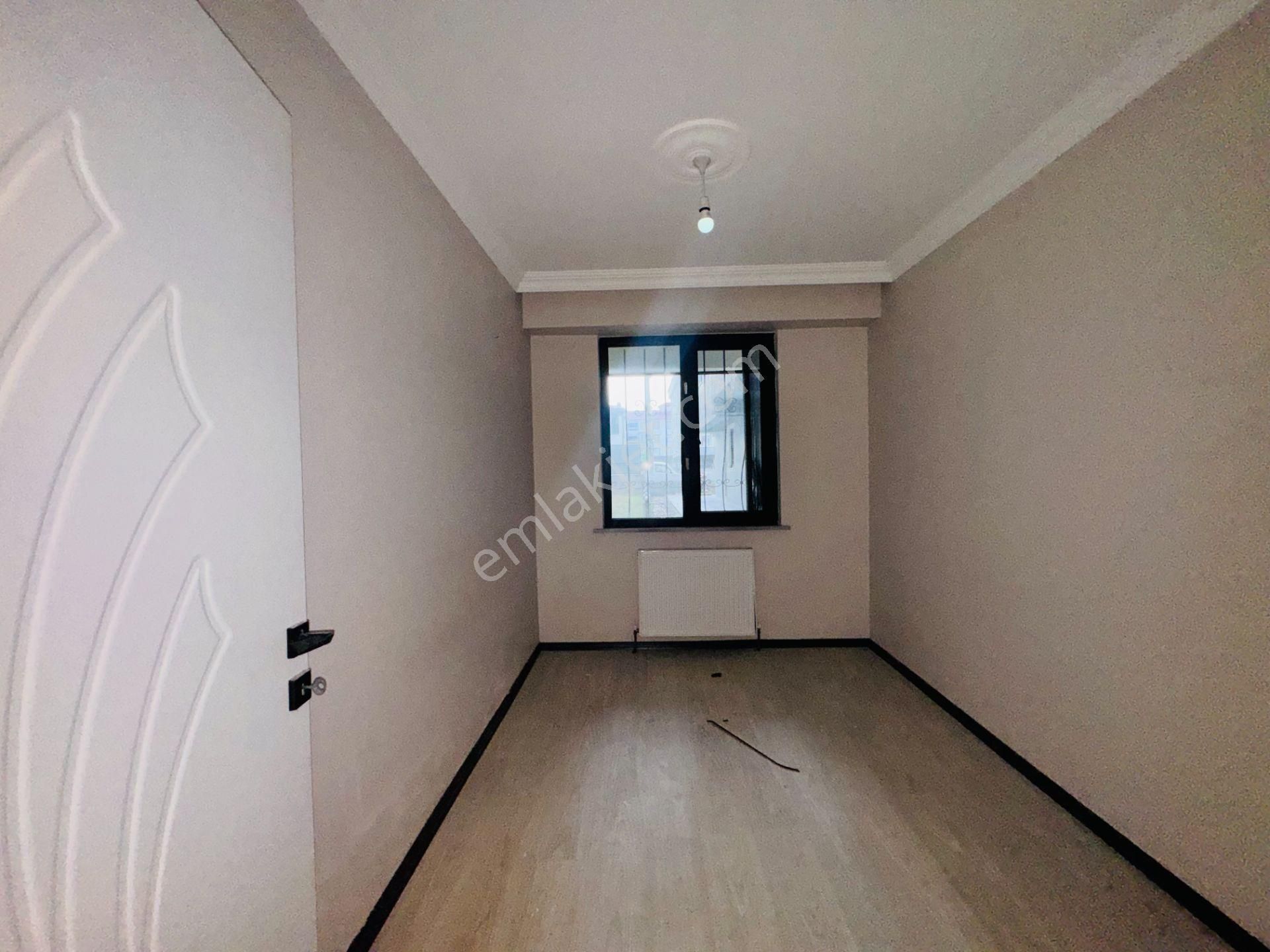 Güven'den Kapaklı'da Caddeye,servislere Yakın Kombili 3+1 Daire - Görsel 18