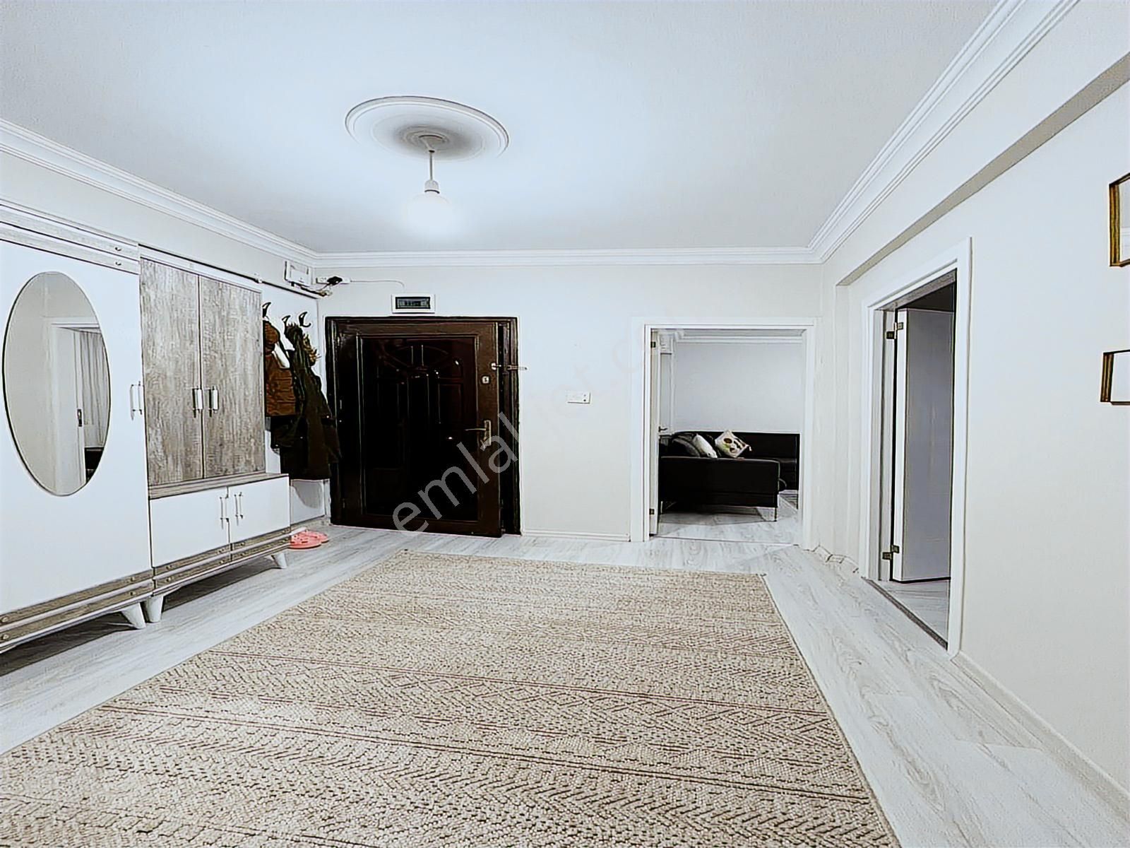 Boss Yapıdan Merkezi Konumda Balkonlu Masrafsız 2+1 Arakat Daire - Görsel 20