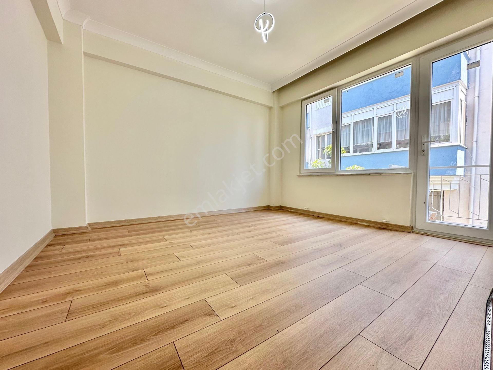 ꧁akçay Ay Emlaktan꧂yenimahallede Denize Sadece 50 M Ön Cephe Arakat İçi Komple Yenilenmiş 3+1 Daire - Görsel 24