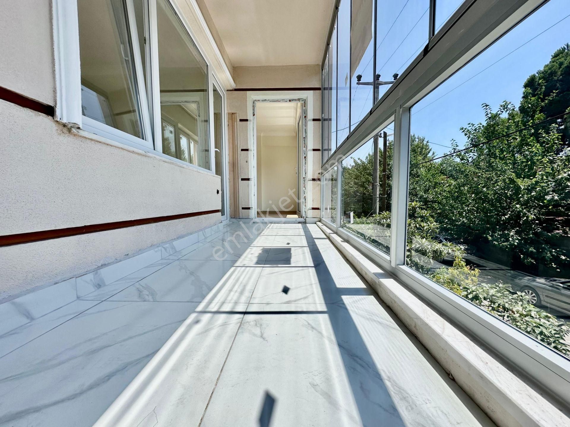 ꧁akçay Ay Emlaktan꧂yenimahallede Denize Sadece 50 M Ön Cephe Arakat İçi Komple Yenilenmiş 3+1 Daire - Görsel 16