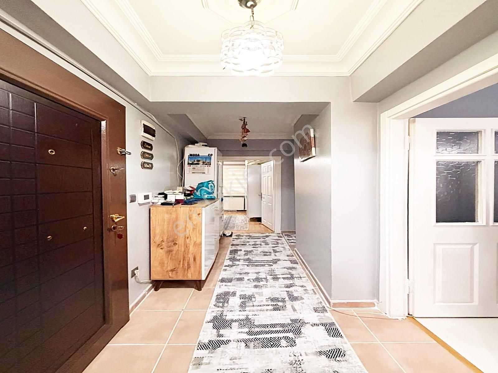 Boss Yapı'dan Merkezi Konumda Düz Giriş Emsali 2+1 Daire - Görsel 4