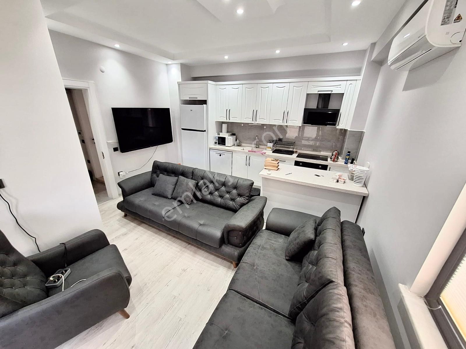 🏡 Referans'tan Akçay'da Cam Balkonlu Ara Kat Doğalgazlı 1+1 Daire - Görsel 3