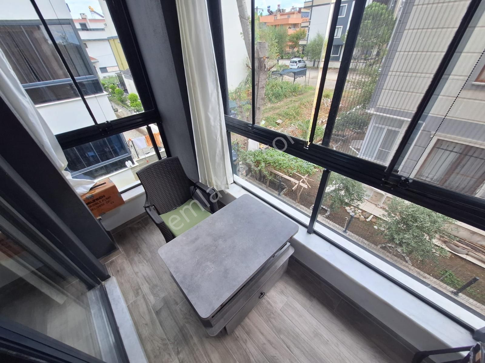 🏡 Referans'tan Akçay'da Cam Balkonlu Ara Kat Doğalgazlı 1+1 Daire - Görsel 7