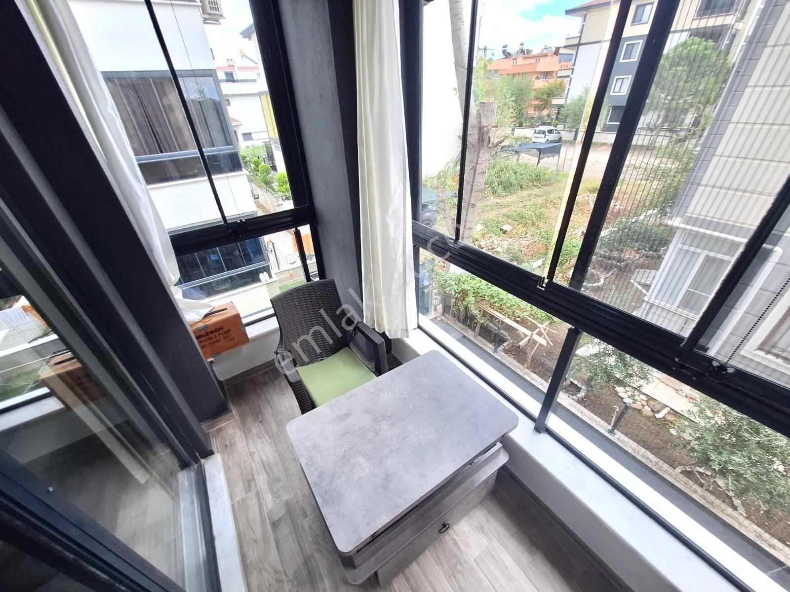 🏡 Referans'tan Akçay'da Cam Balkonlu Ara Kat Doğalgazlı 1+1 Daire - Görsel 13