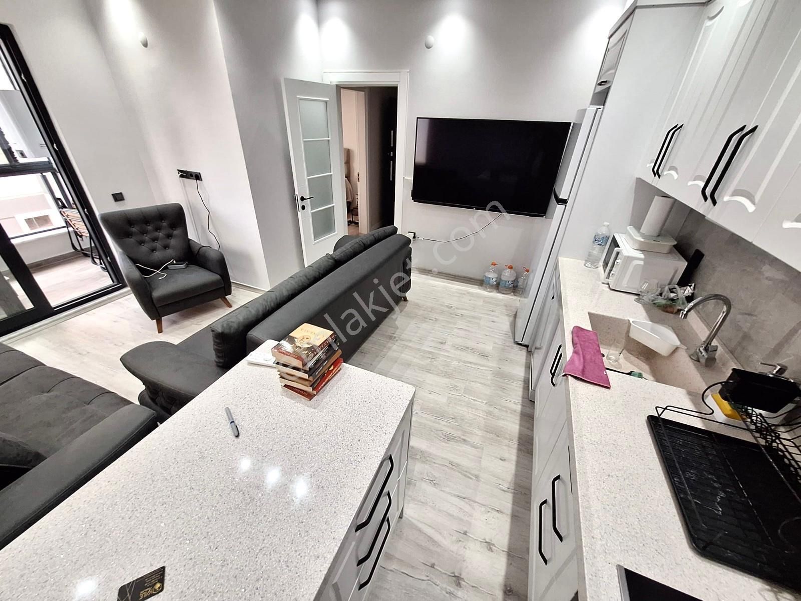 🏡 Referans'tan Akçay'da Cam Balkonlu Ara Kat Doğalgazlı 1+1 Daire - Görsel 14