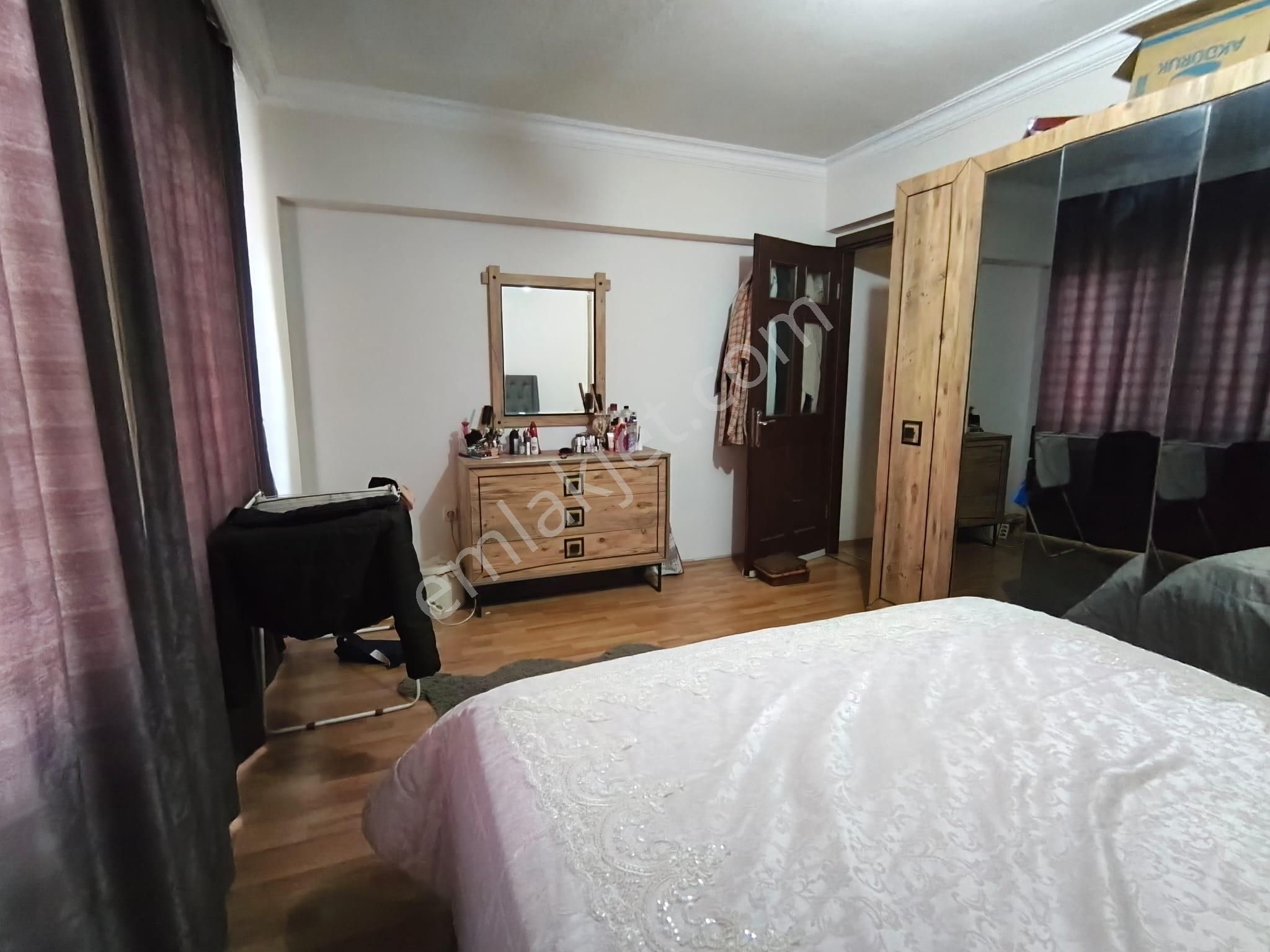 Üzümcü Okulu Yakını 3+1 120 M2 Ful Dekorlu Aydınlık - Görsel 7