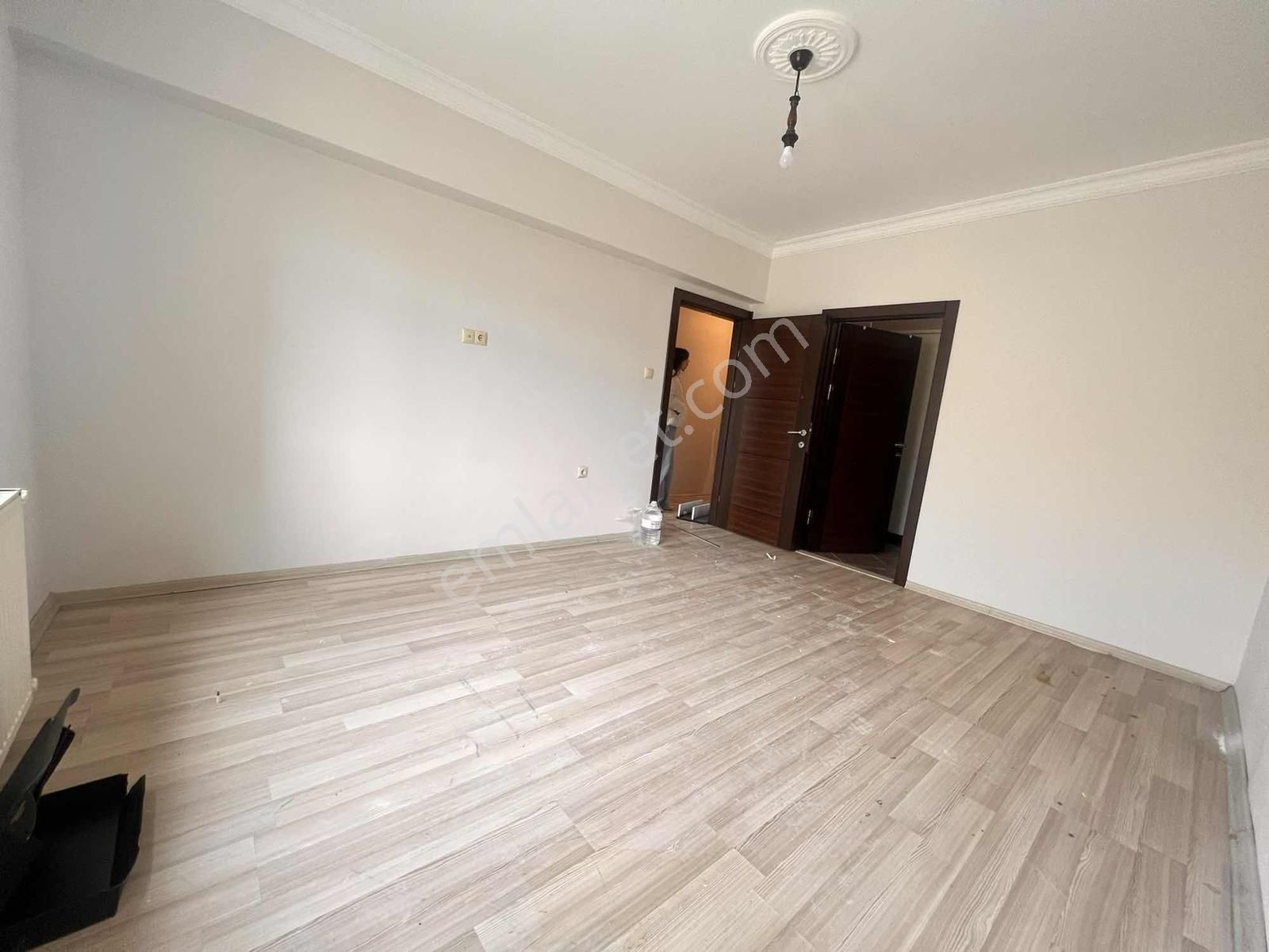 Dutluk Metro Yakını 5+1 Güney Cephe Teraslı Ankara Manzaralı - Görsel 11