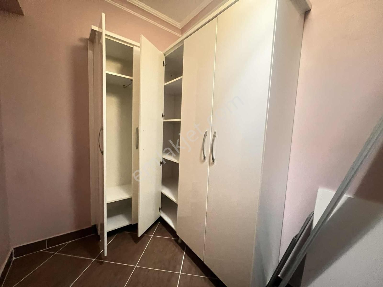 Dutluk Metro Yakını 5+1 Güney Cephe Teraslı Ankara Manzaralı - Görsel 10