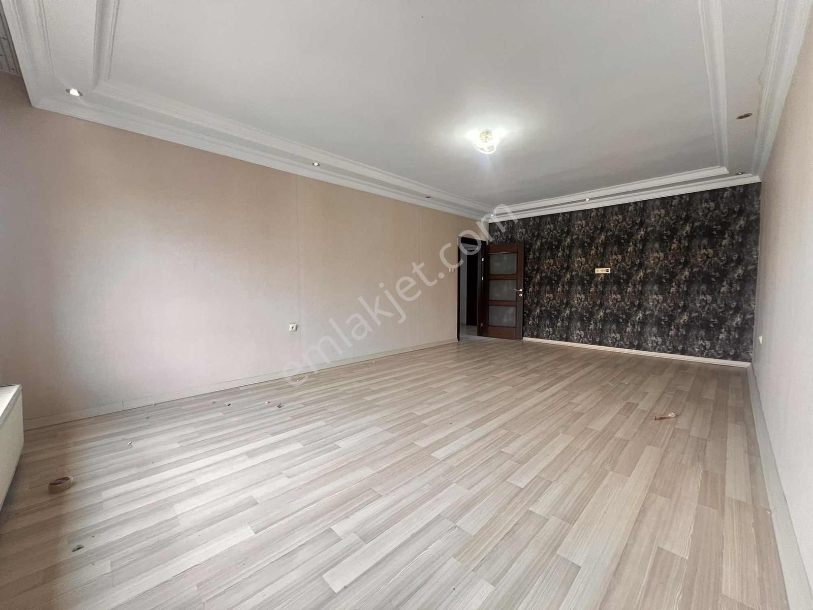 Dutluk Metro Yakını 5+1 Güney Cephe Teraslı Ankara Manzaralı - Görsel 24