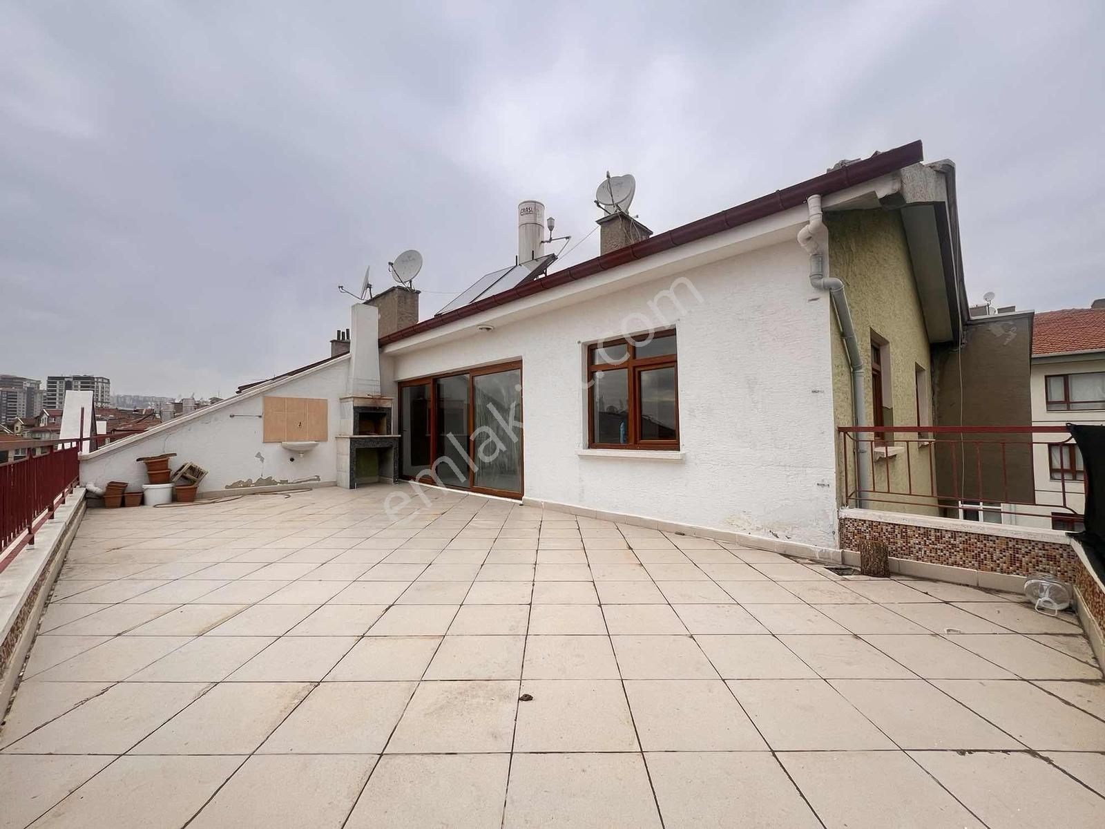 Dutluk Metro Yakını 5+1 Güney Cephe Teraslı Ankara Manzaralı - Görsel 17