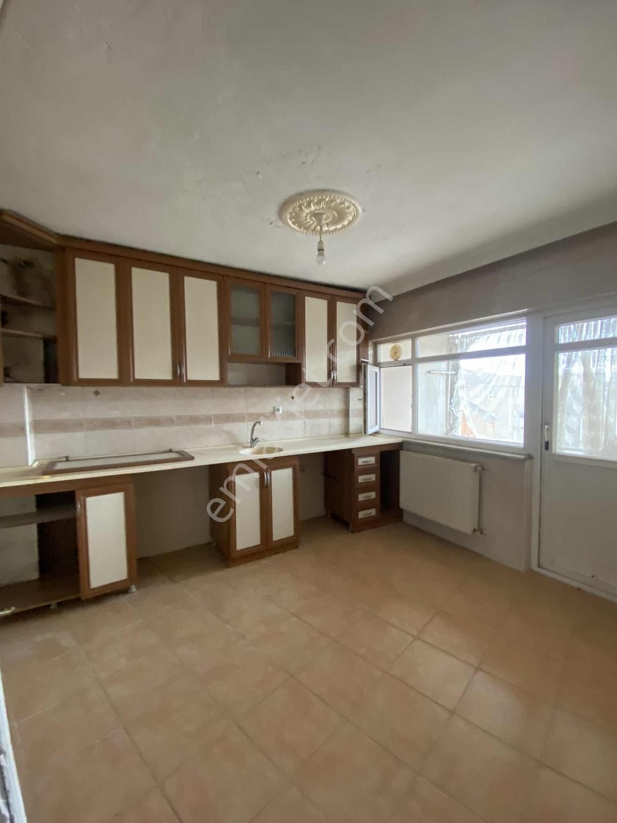 Anka Gayrimenkulden Merpa Yakınında Kiralık 2+1 Daire - Görsel 12