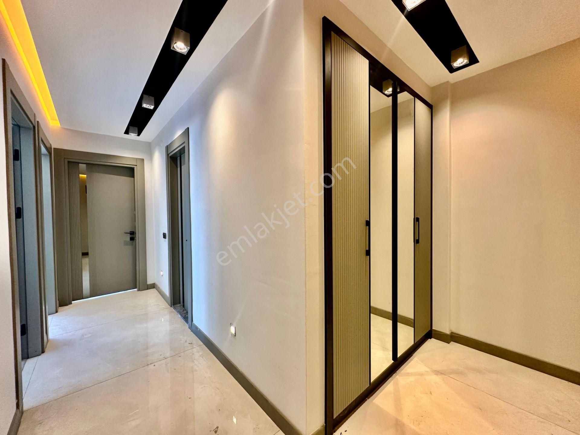꧁ay Emlak'tan꧂akçay'da Müstakil Tadında Ön Cephe Ebeveyn Banyolu Satılık 2+1 Ultra Lüks Daire - Görsel 23