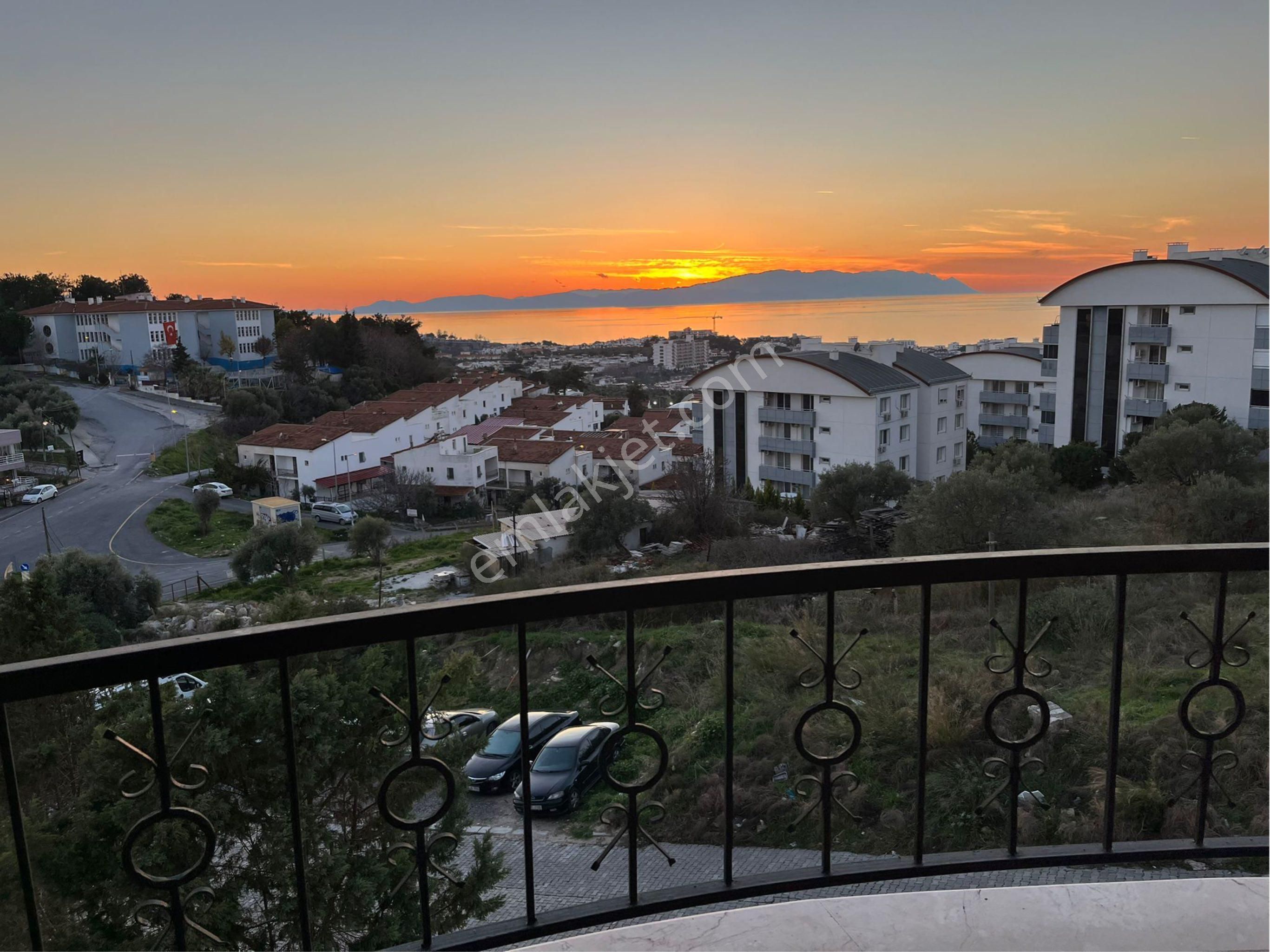 Kuşadası Nda Deniz Manzaralı 3 Artı 1 Satılık Daire - Görsel 15