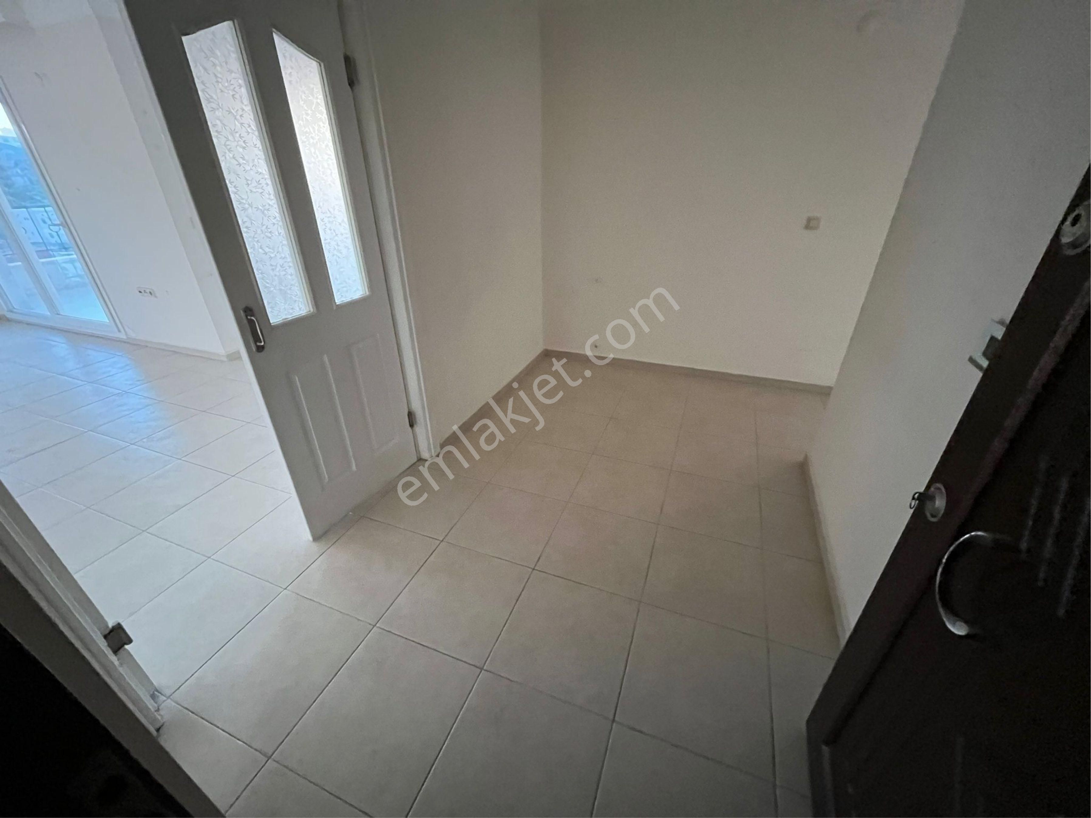 Kuşadası Nda Deniz Manzaralı 3 Artı 1 Satılık Daire - Görsel 13