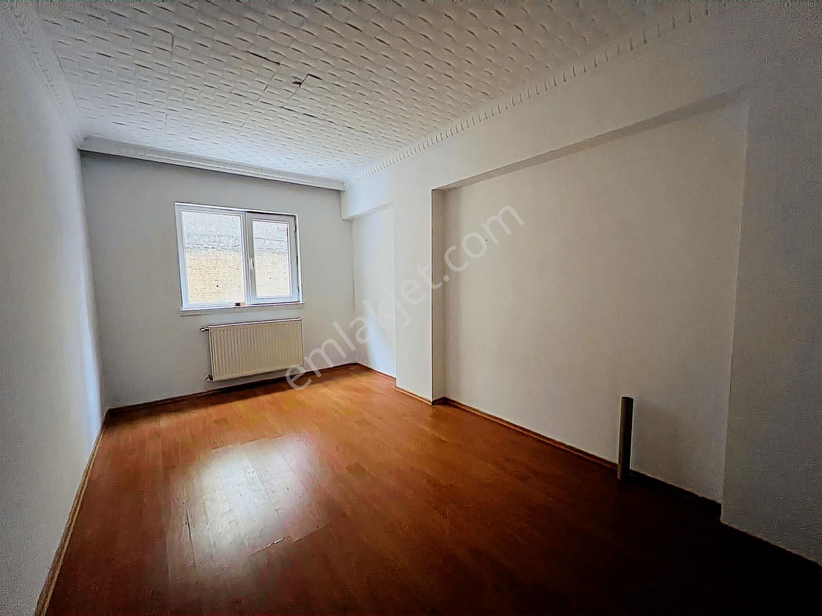 Engin Emlak'tan İlkokul Yakını Masrafsız Kilerli Ara Kat 3+1 - Görsel 11