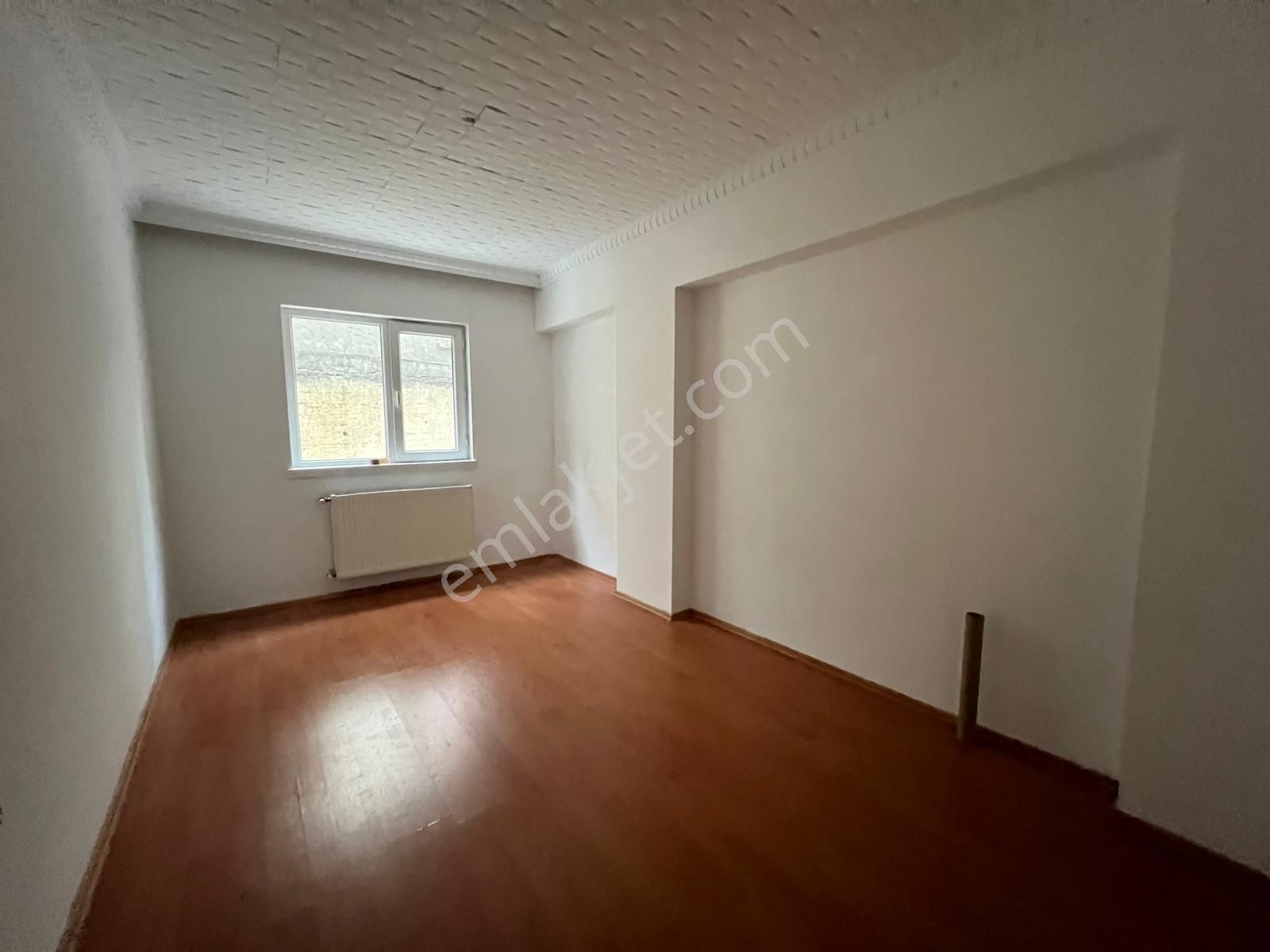 Engin Emlak'tan İlkokul Yakını Masrafsız Kilerli Ara Kat 3+1 - Görsel 12