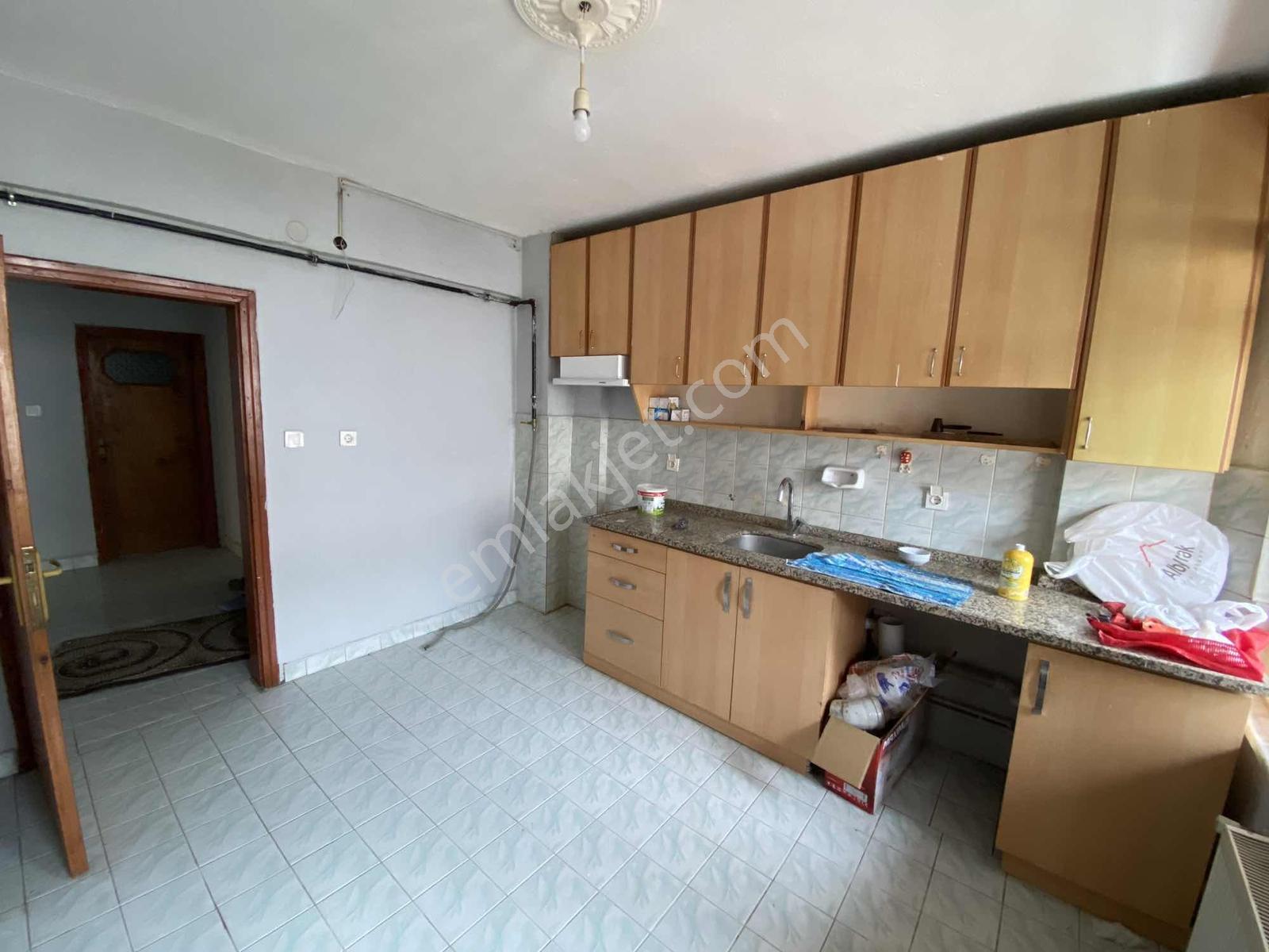 Şahinoğlu Emlakdan Huzur Evi Mevkinde Kiralık 3+1 Daire - Görsel 11