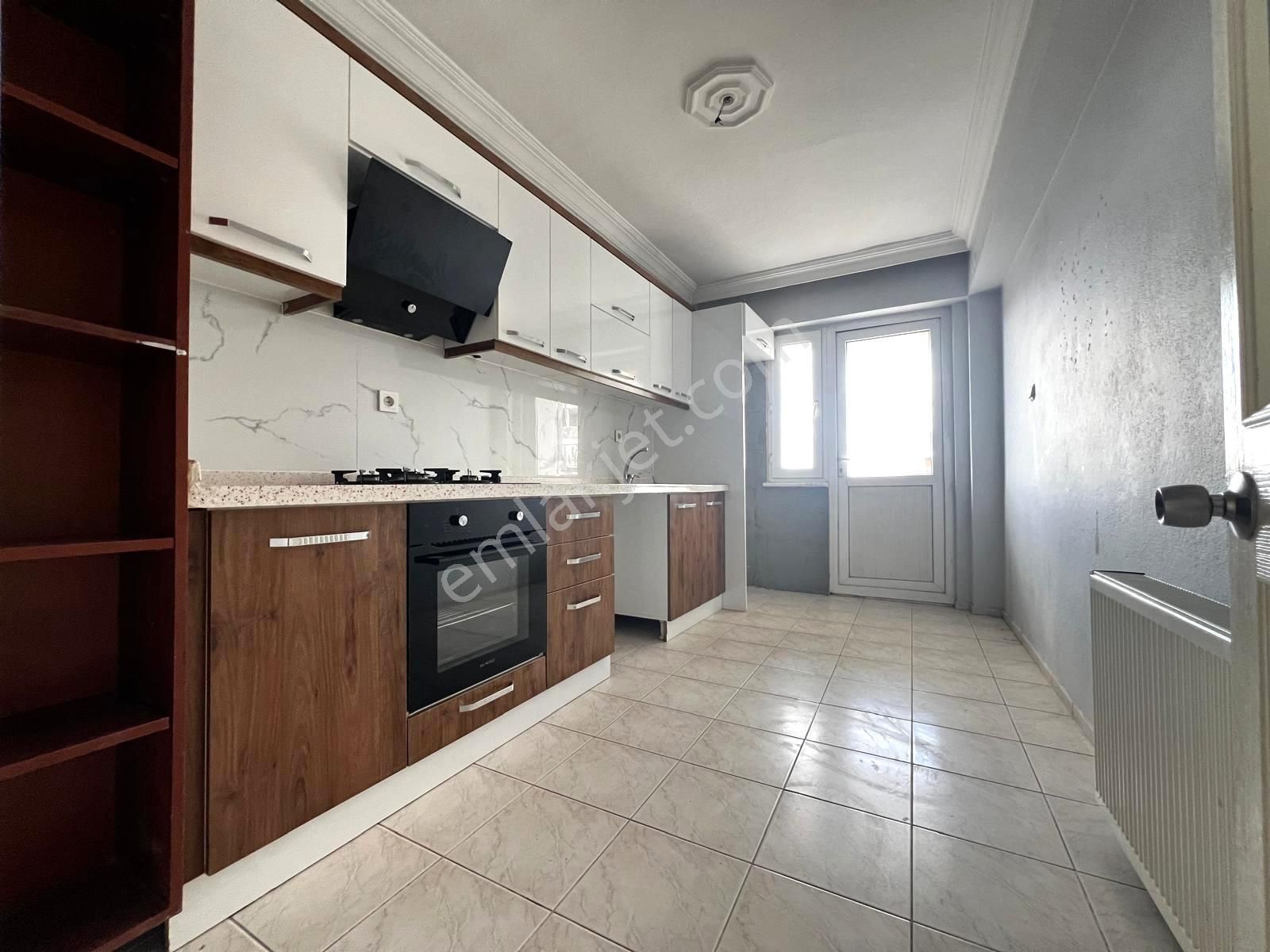 ꧁ay Emlaktan꧂akçay Merkezde Cuma Pazarında Arakat Ön Cephe Satılık 2+1masrasız Daire - Görsel 6