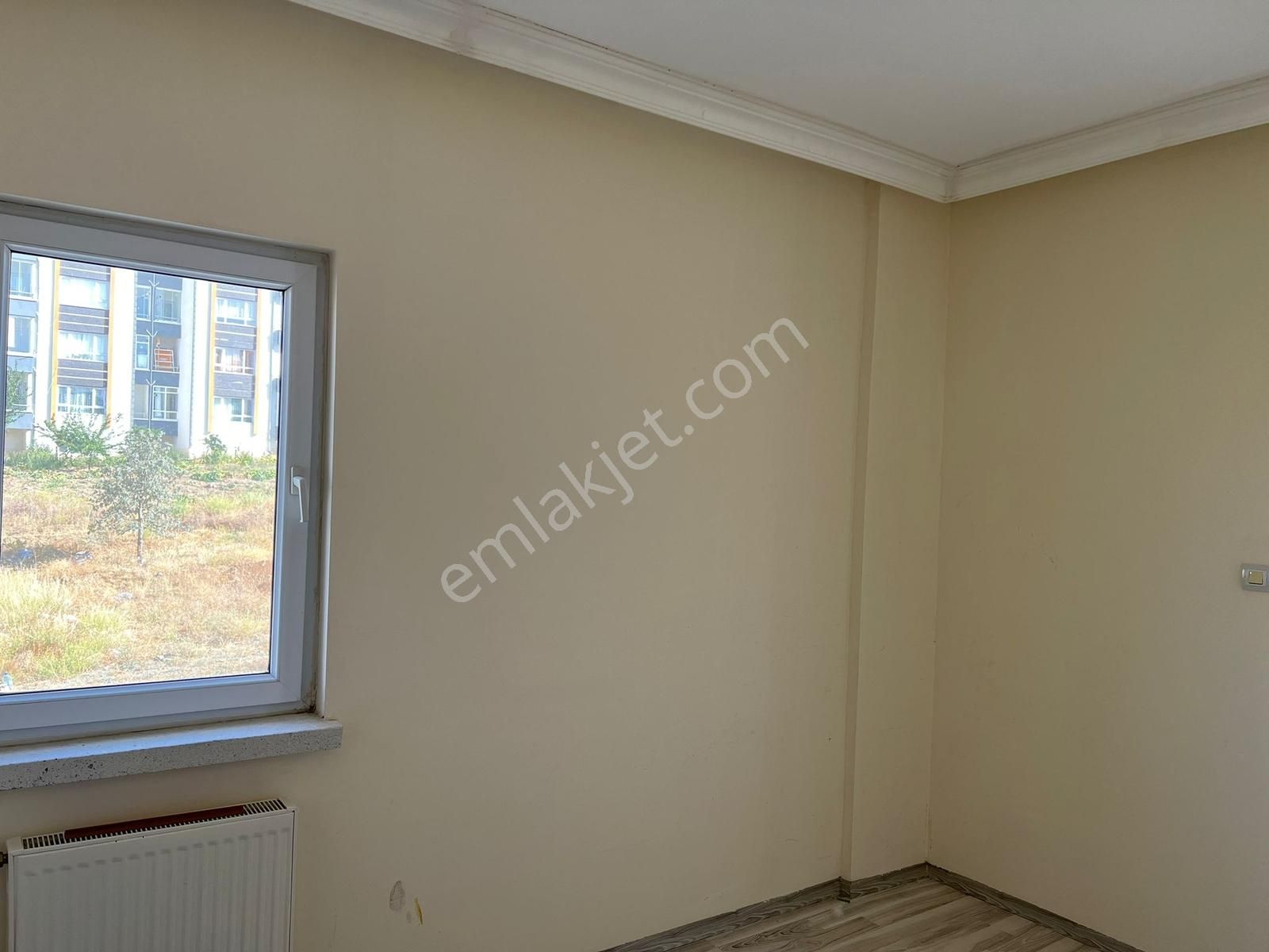 İncek Tulumtaş'da Satılık Ihlamur Vadi Sitesi Kombili 3+1 Daire - Görsel 5