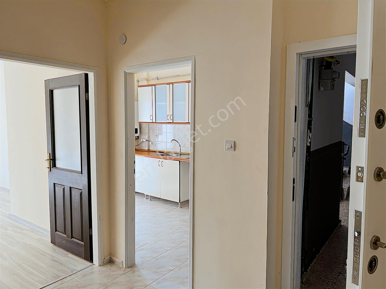İncek Tulumtaş'da Satılık Ihlamur Vadi Sitesi Kombili 3+1 Daire - Görsel 16