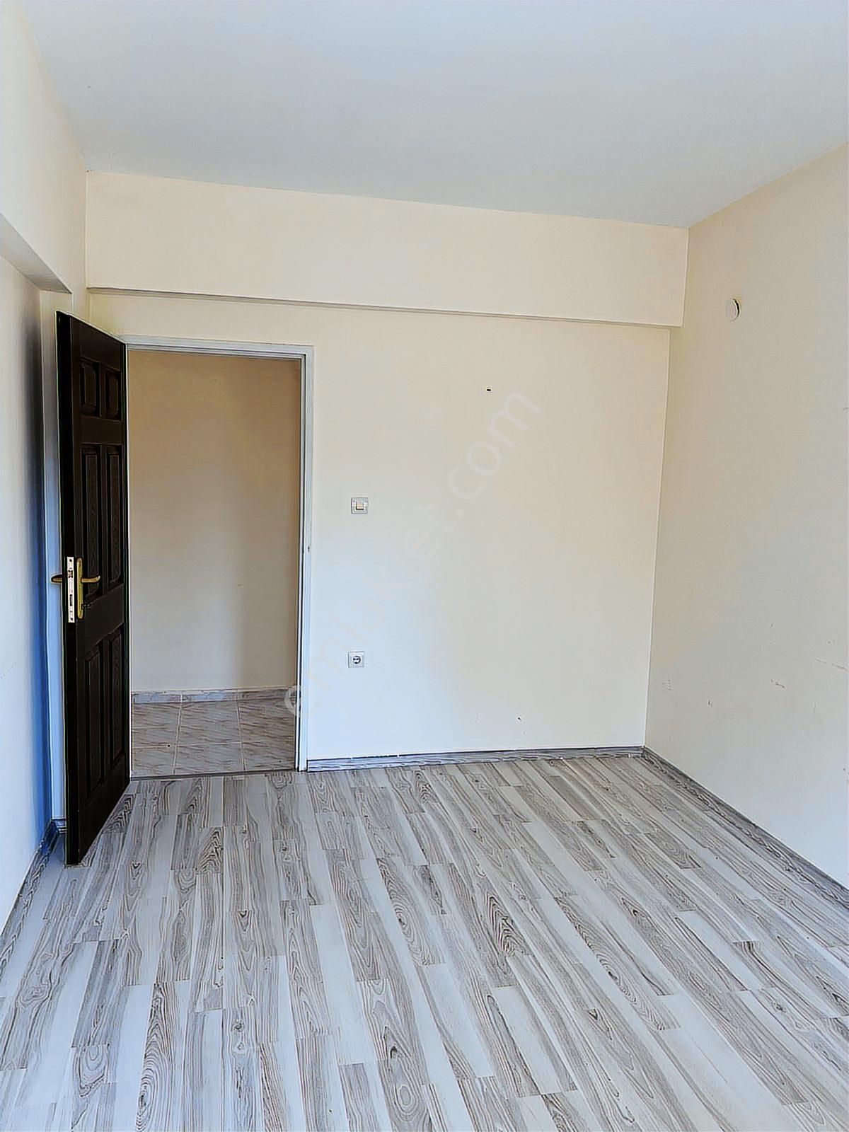 İncek Tulumtaş'da Satılık Ihlamur Vadi Sitesi Kombili 3+1 Daire - Görsel 18