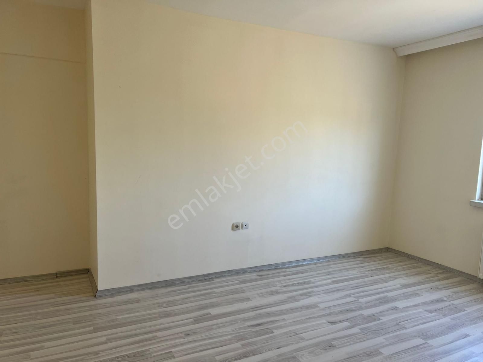 İncek Tulumtaş'da Satılık Ihlamur Vadi Sitesi Kombili 3+1 Daire - Görsel 4
