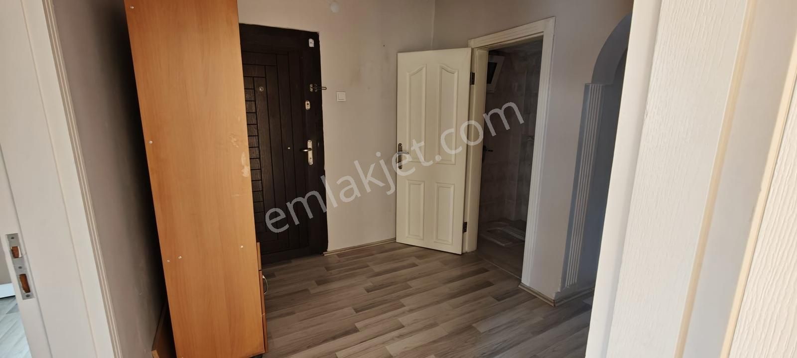 Kartal'dan Kentkoop Mahallesi Batıkent Metroya Yakın 3+1 Bakımlı - Görsel 22