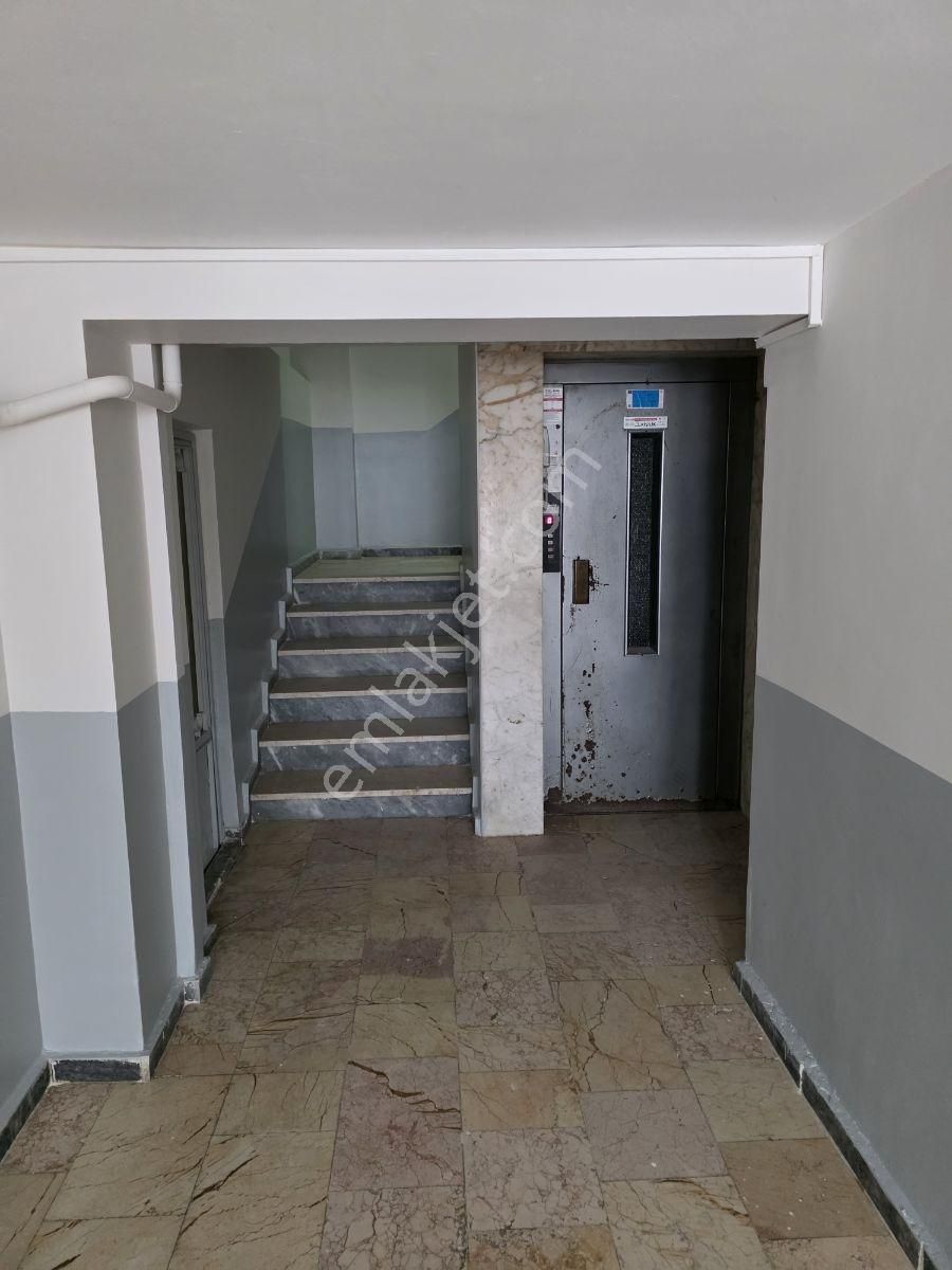 Sakarya Adapazarı Çarşı Merkezde Ebeveyn Banyolu Kiralık Daire - Görsel 25