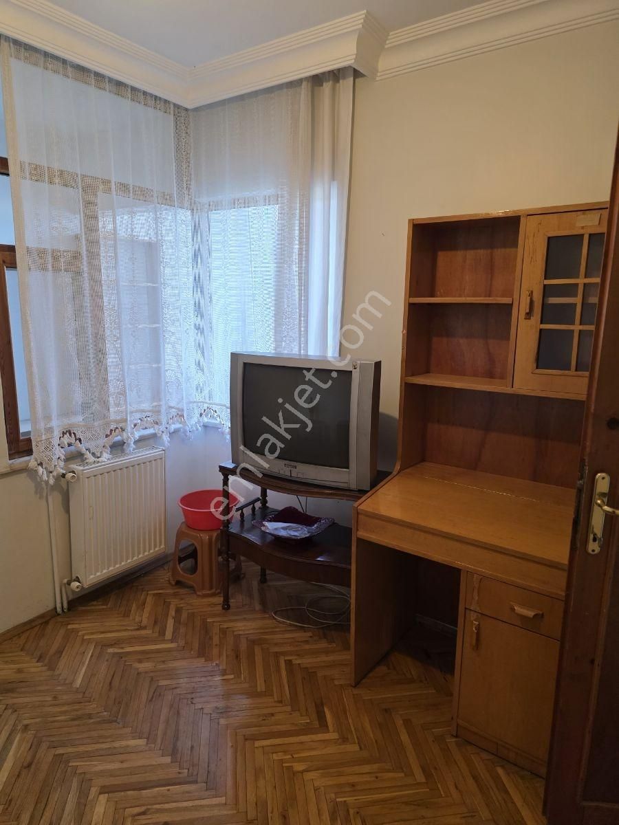 Sakarya Adapazarı Çarşı Merkezde Ebeveyn Banyolu Kiralık Daire - Görsel 9