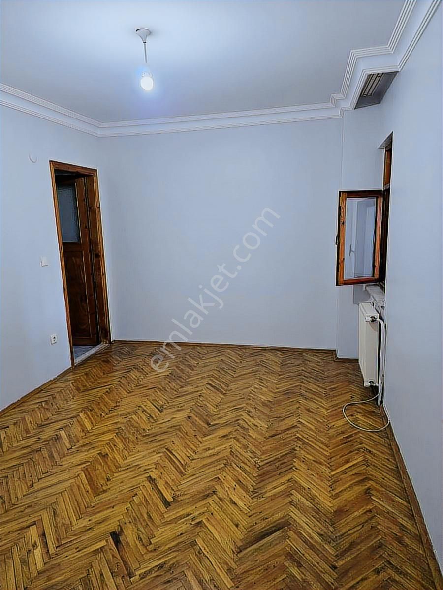 Sakarya Adapazarı Çarşı Merkezde Ebeveyn Banyolu Kiralık Daire - Görsel 4