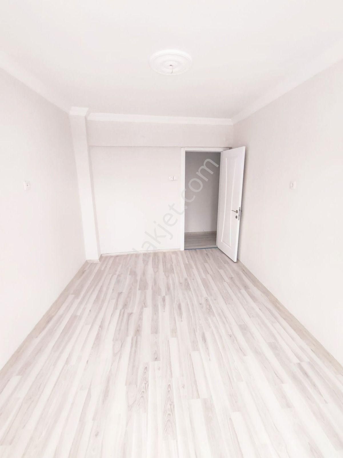 Merkez Cami Yakını 2+1 Doğalgazlı Y.giriş - Görsel 26