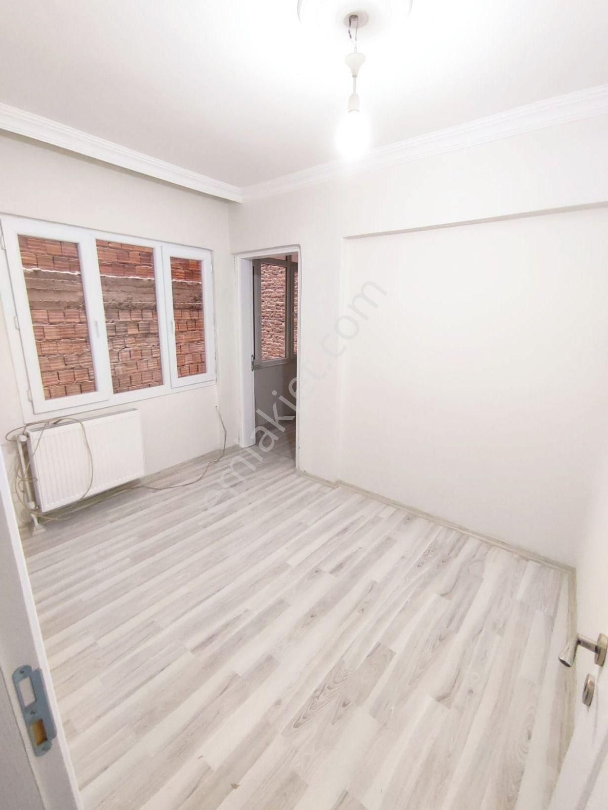 Merkez Cami Yakını 2+1 Doğalgazlı Y.giriş - Görsel 9