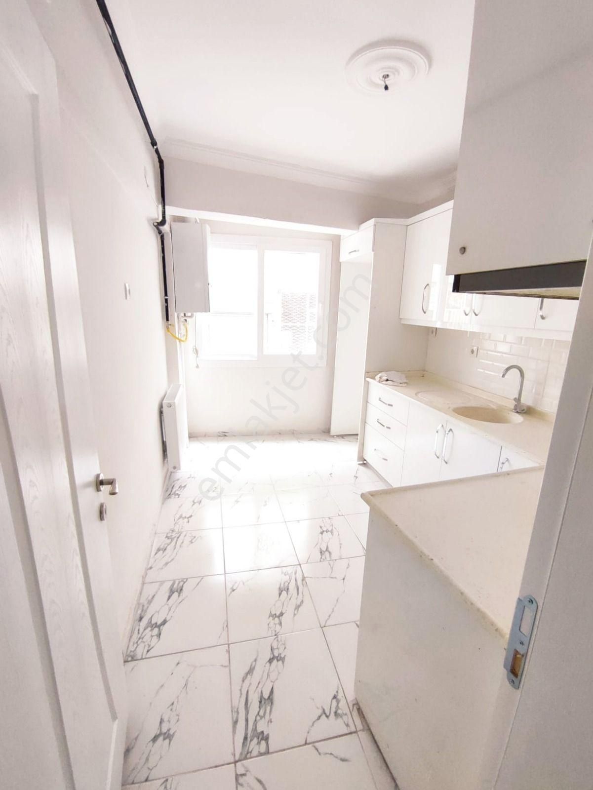 Merkez Cami Yakını 2+1 Doğalgazlı Y.giriş - Görsel 4