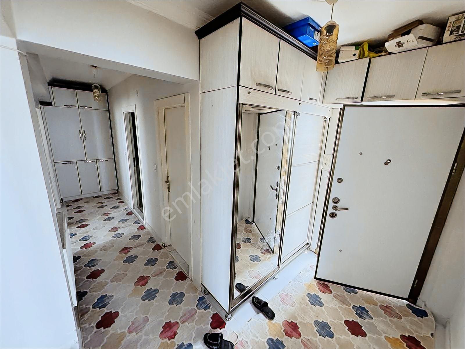 Ulukan'dan Katta Ön Cephe Genç E. Banyolu Çift Balkon 3+1 Daire! - Görsel 20