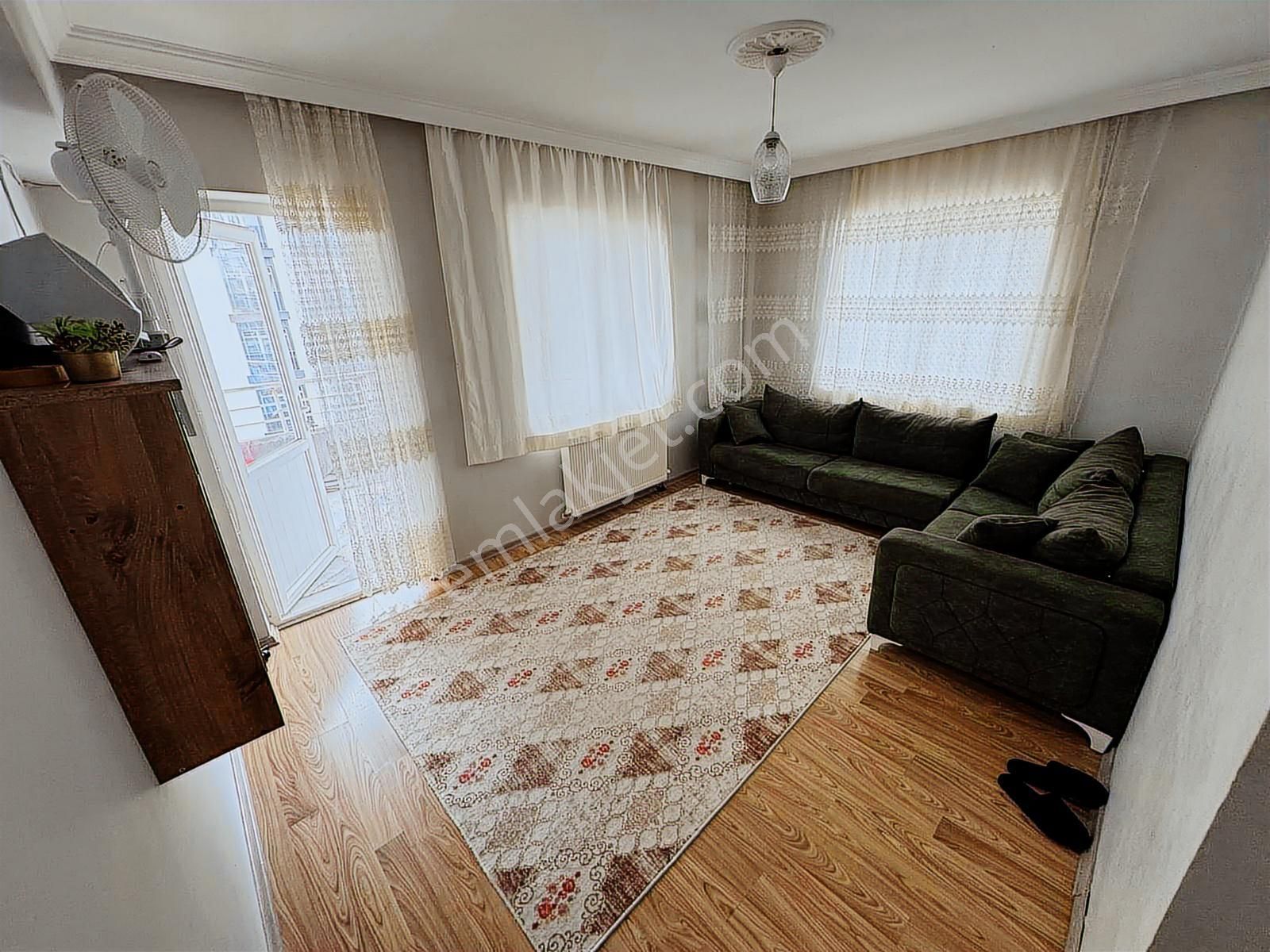 Ulukan'dan Katta Ön Cephe Genç E. Banyolu Çift Balkon 3+1 Daire! - Görsel 18