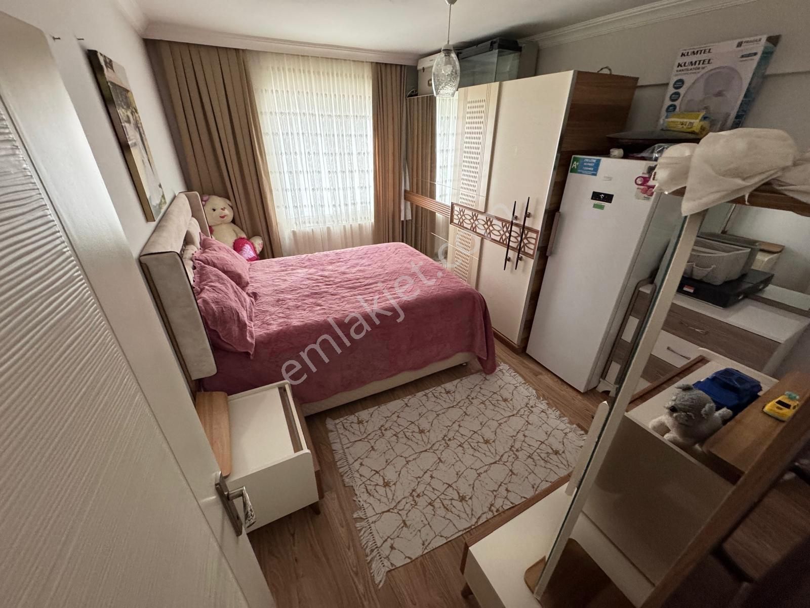 Ulukan'dan Katta Ön Cephe Genç E. Banyolu Çift Balkon 3+1 Daire! - Görsel 27