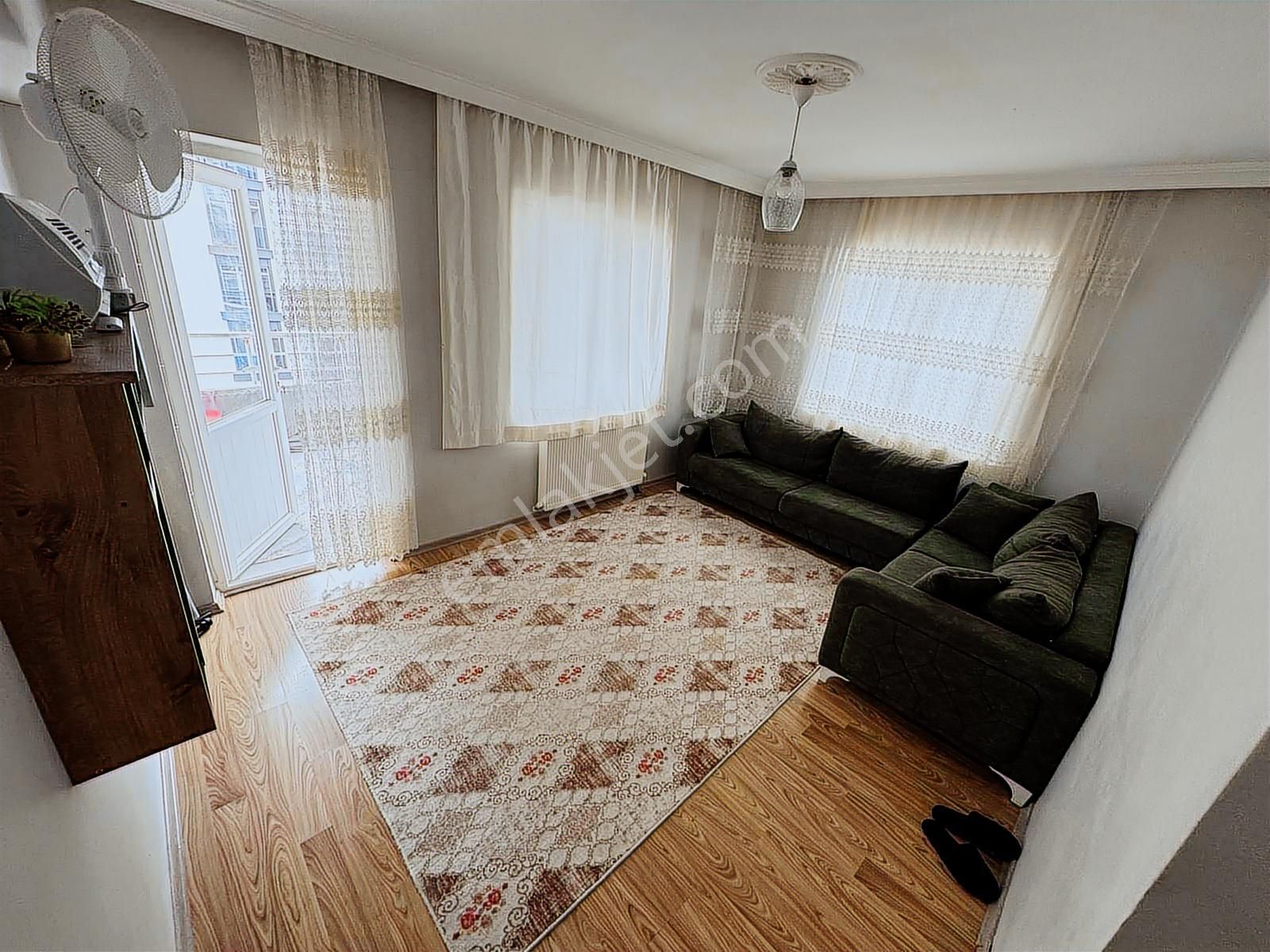 Ulukan'dan Katta Ön Cephe Genç E. Banyolu Çift Balkon 3+1 Daire! - Görsel 29