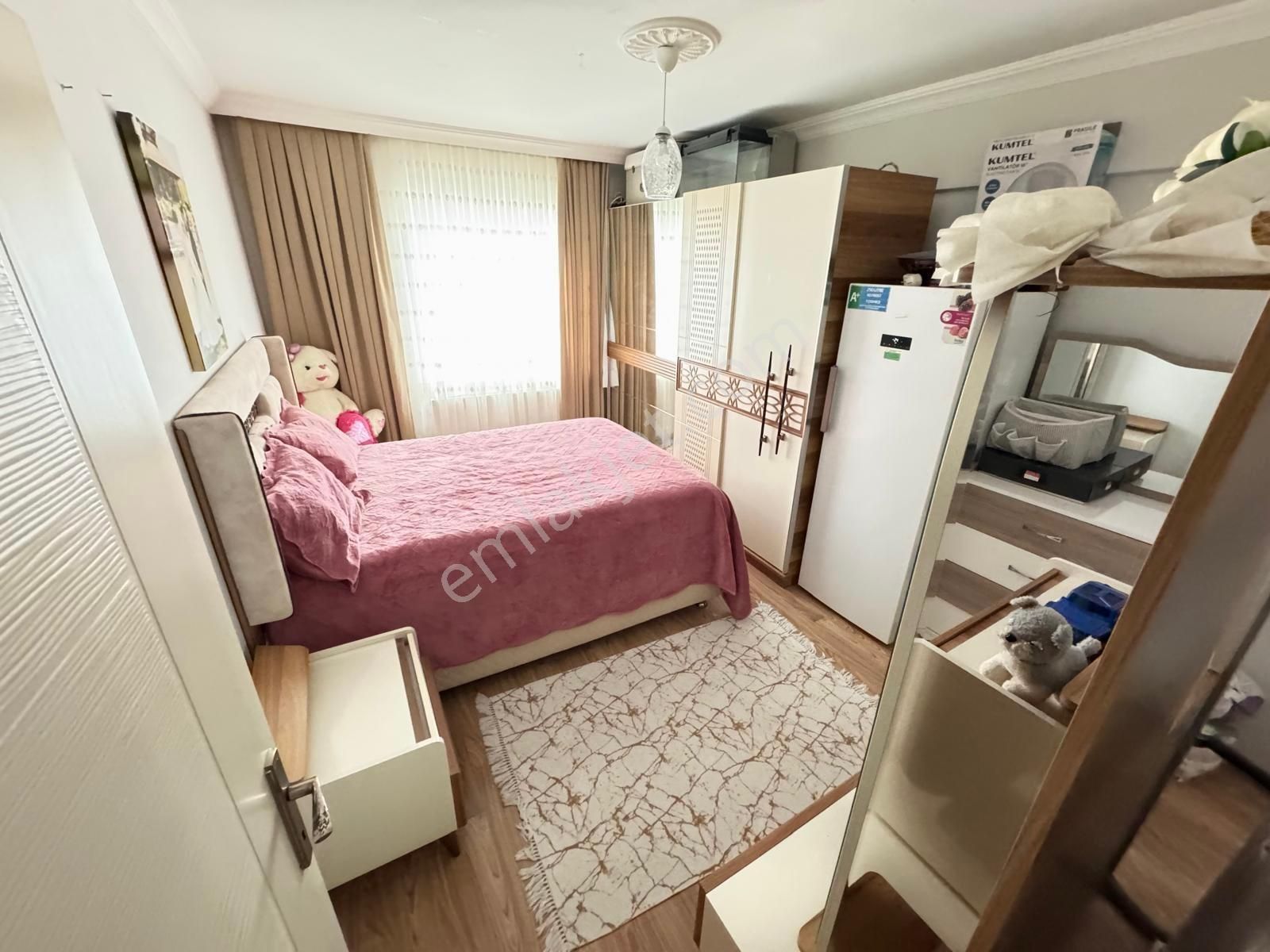 Ulukan'dan Katta Ön Cephe Genç E. Banyolu Çift Balkon 3+1 Daire! - Görsel 10