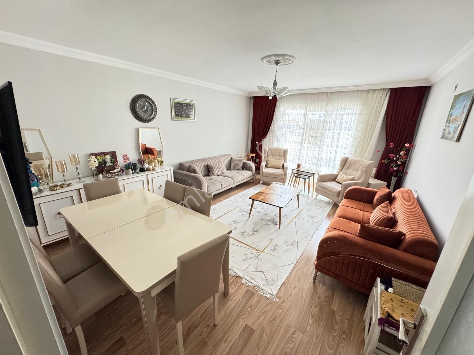 Ulukan'dan Katta Ön Cephe Genç E. Banyolu Çift Balkon 3+1 Daire! - Görsel 26