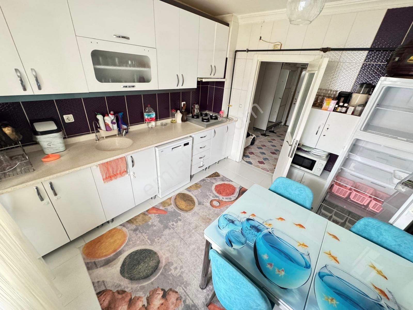 Ulukan'dan Katta Ön Cephe Genç E. Banyolu Çift Balkon 3+1 Daire! - Görsel 17