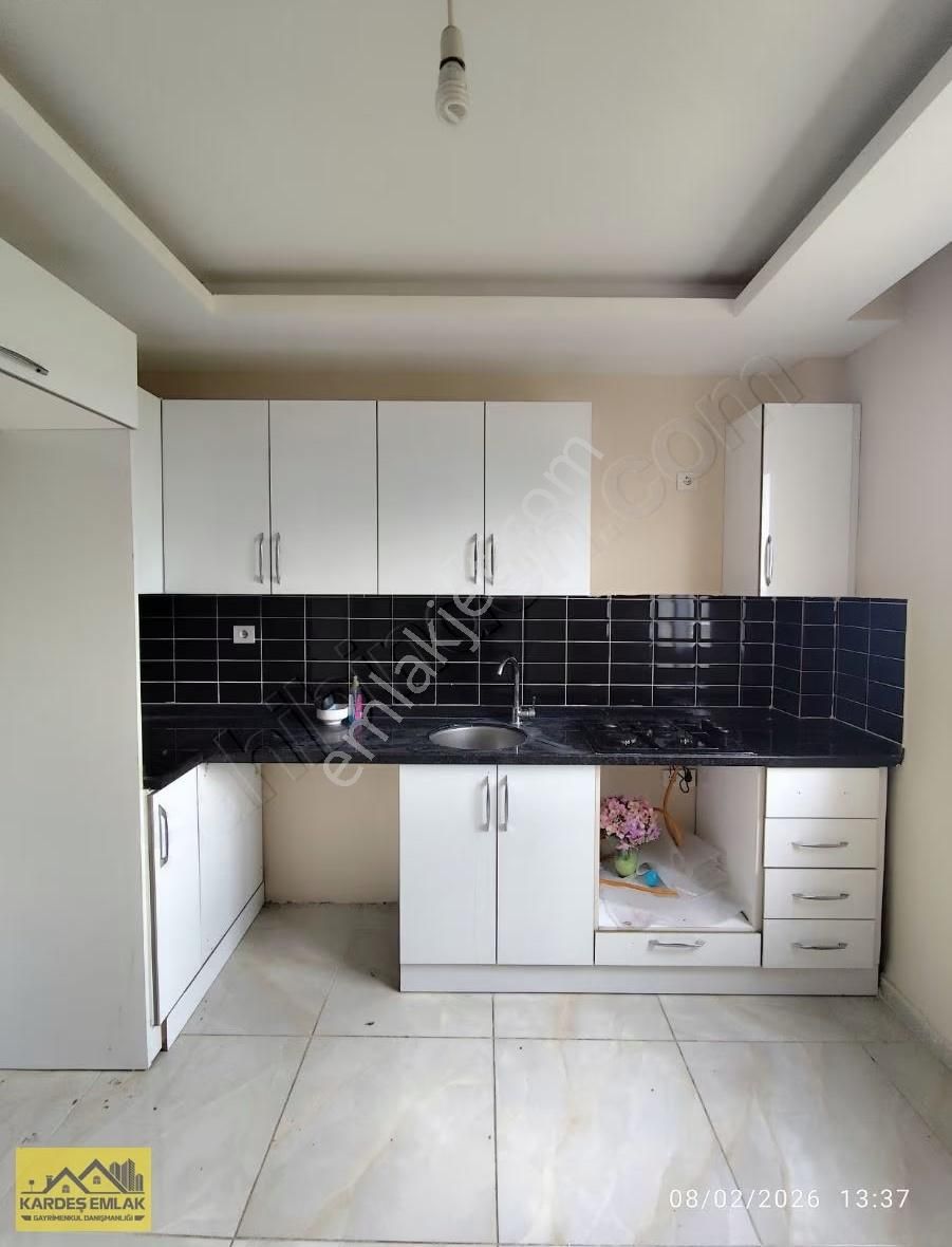 Kardeş Emlak'tan Gültepe Mh'de Kiralık 2+1 Daire - Görsel 7