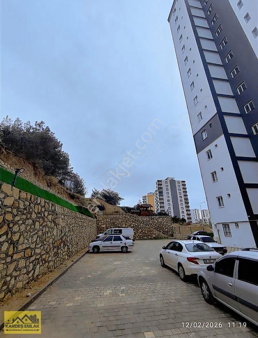 Kardeş Emlak'tan Osmangazi Mahallesinde Daire - Görsel 18