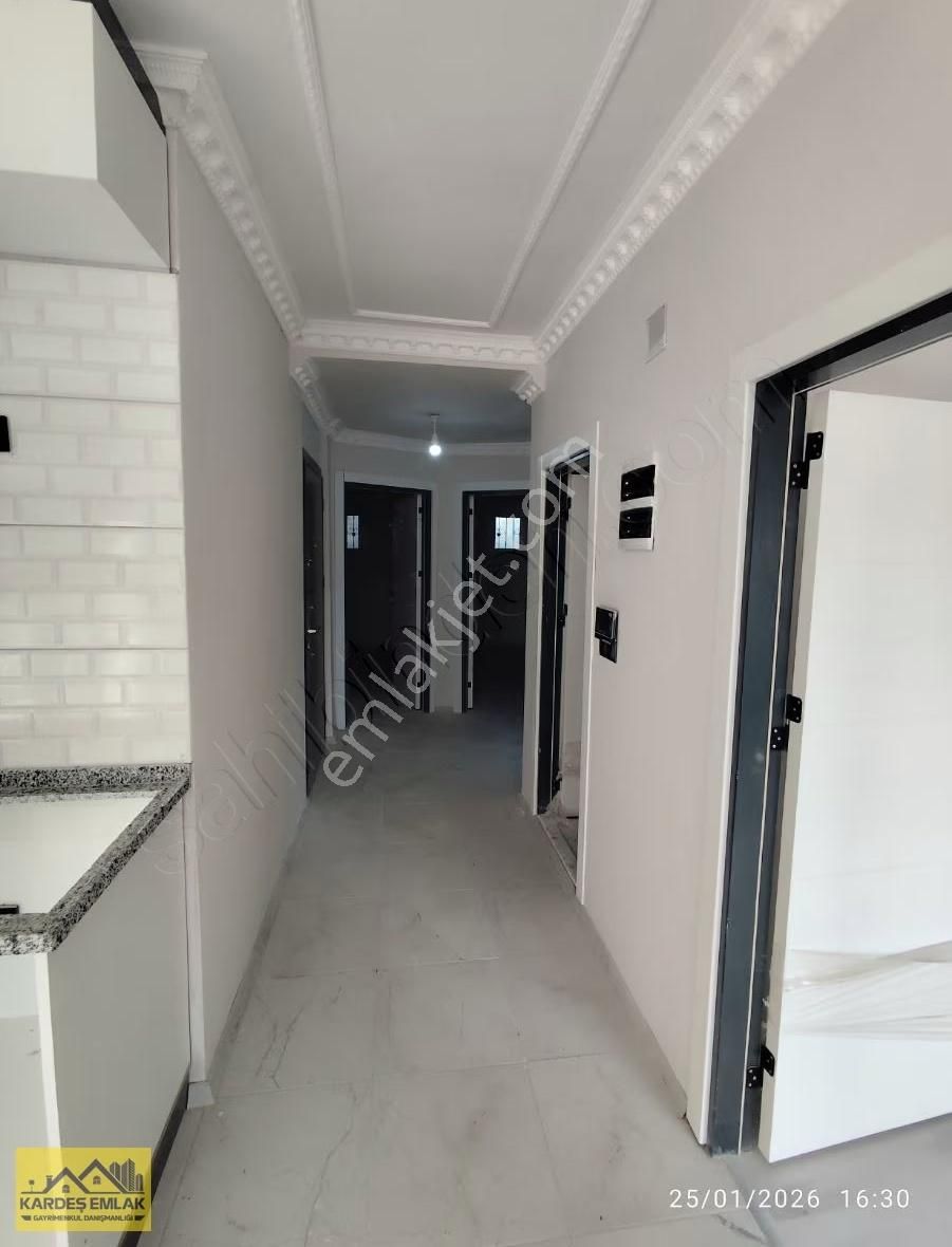 Kardeş Emlak'tan Çarkıpare Mahallesi'nde 3+1 Açık Mutfak - Görsel 9