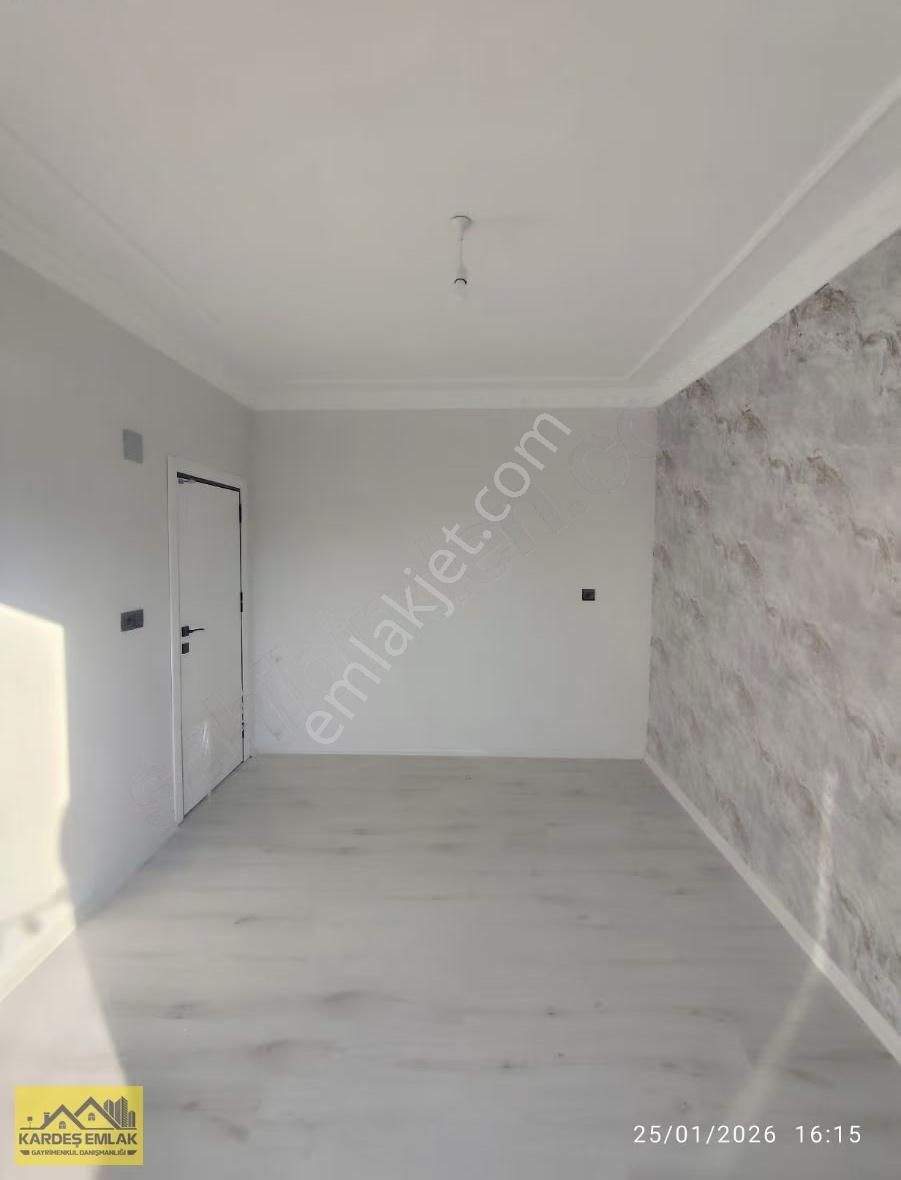 Kardeş Emlak'tan Çarkıpare Mahallesi'nde 3+1 Açık Mutfak - Görsel 18