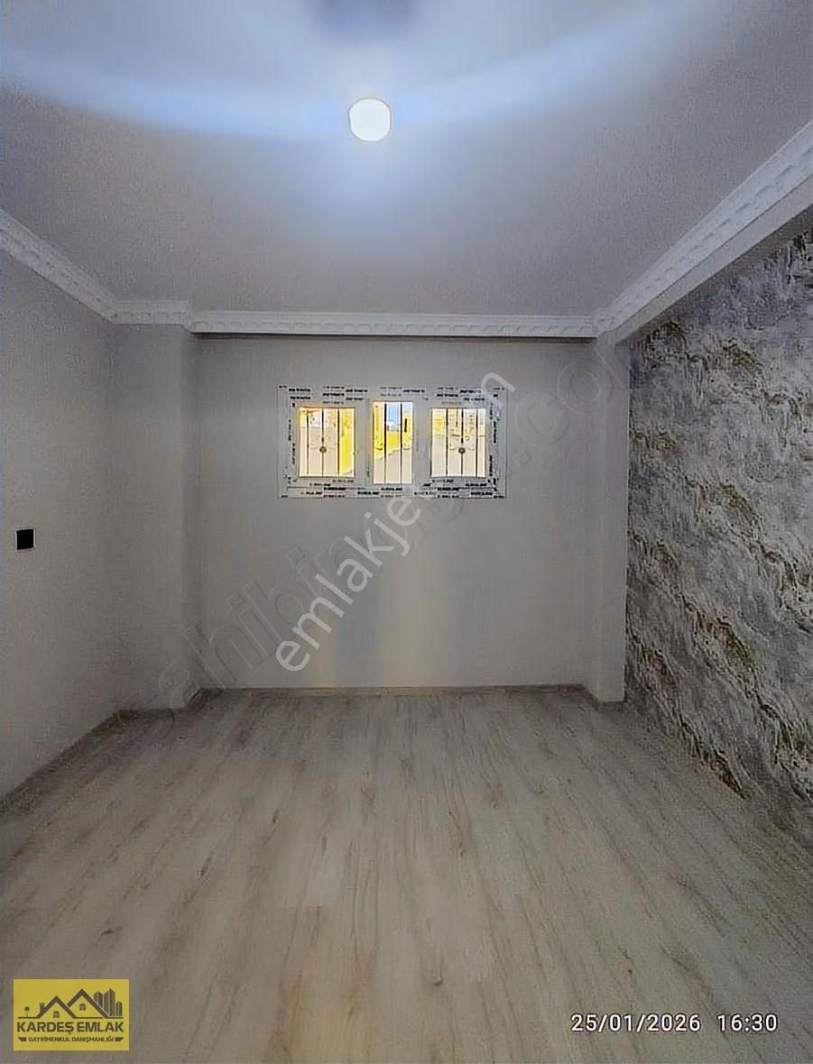 Kardeş Emlak'tan Çarkıpare Mahallesi'nde 3+1 Açık Mutfak - Görsel 8